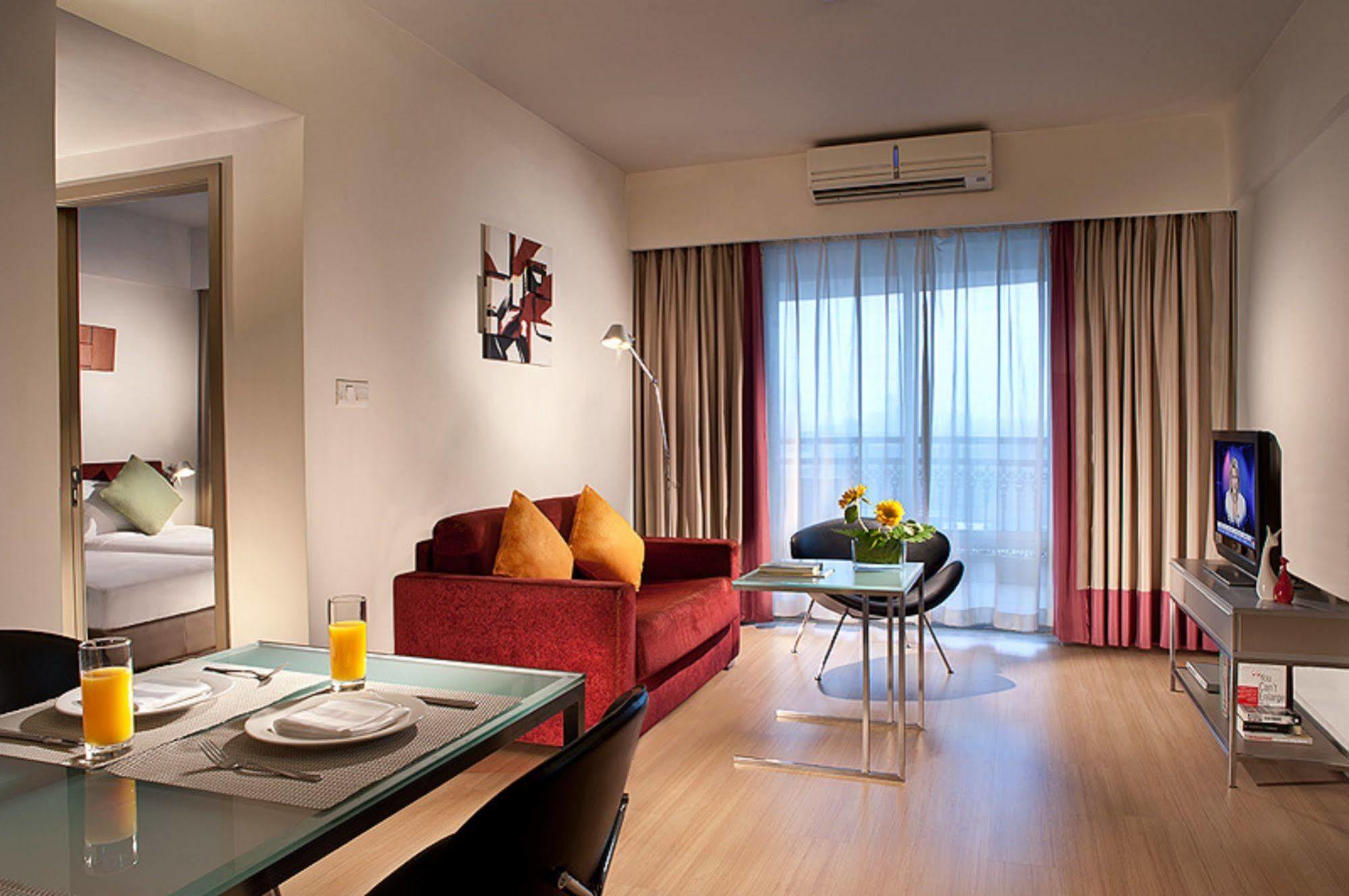 Citadines Biyun Shanghai Esterno foto