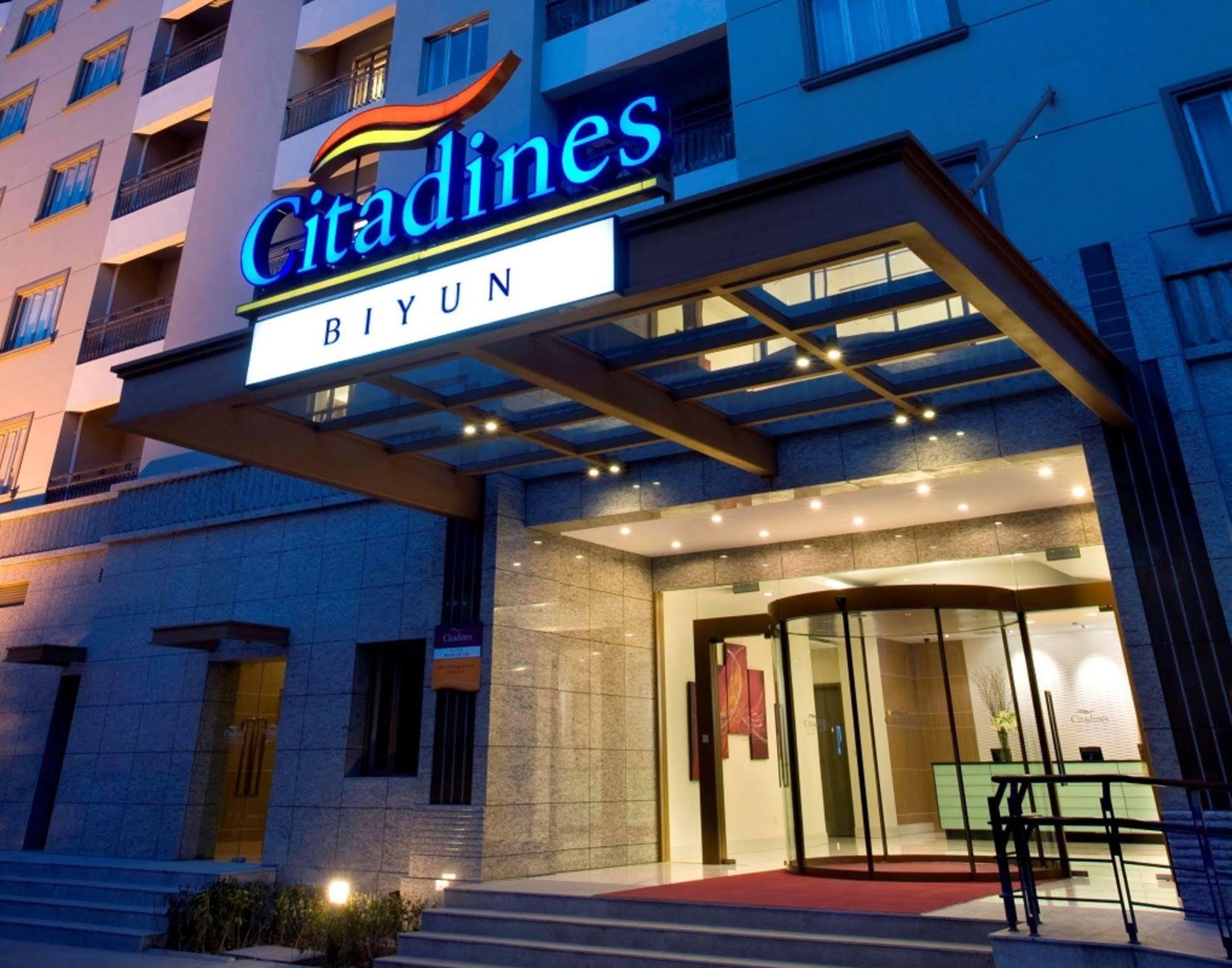 Citadines Biyun Shanghai Esterno foto