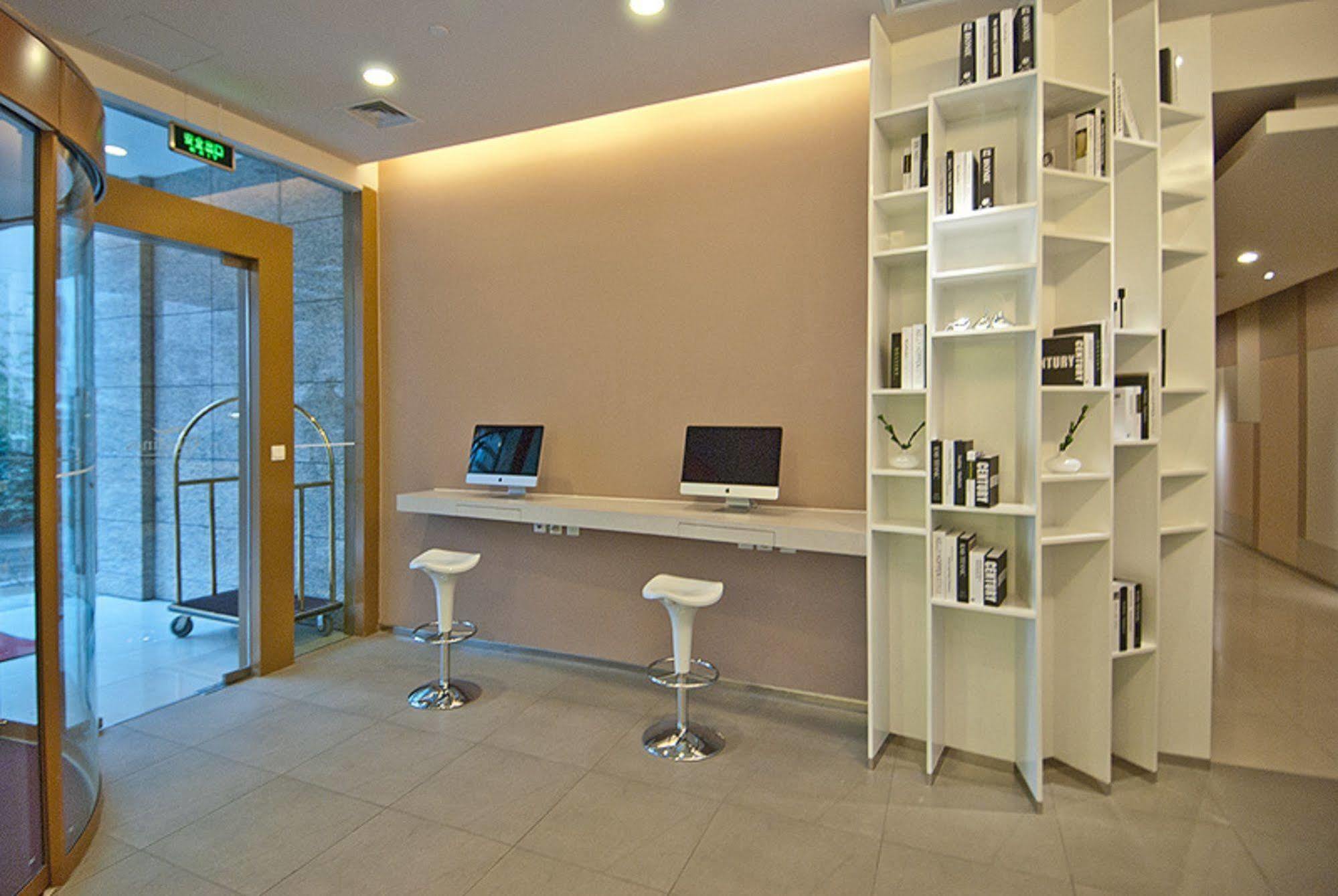 Citadines Biyun Shanghai Esterno foto